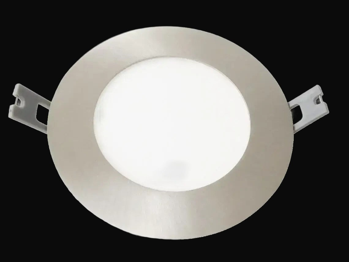 Panneau encastré mince 3 po 3CCT rond, nickel brossé