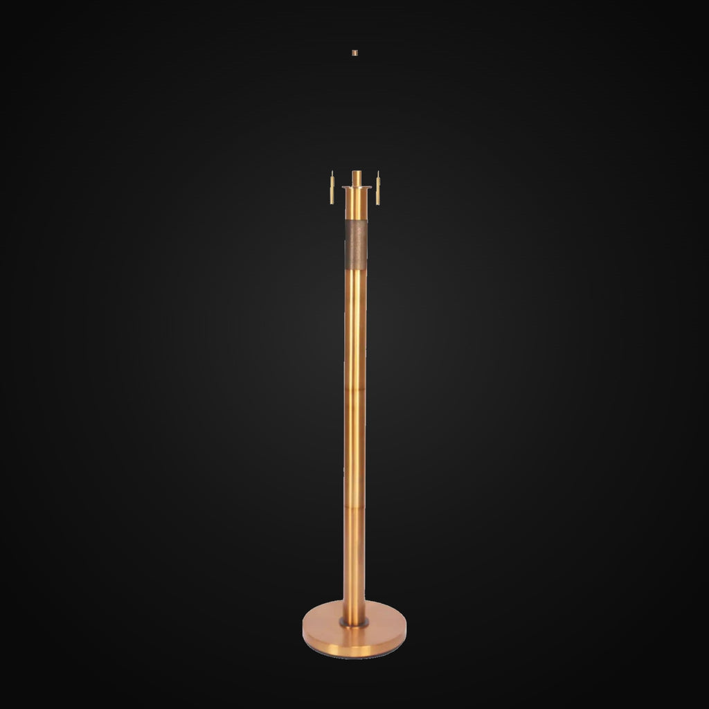 Lampadaire 61,5 po, laiton bruni