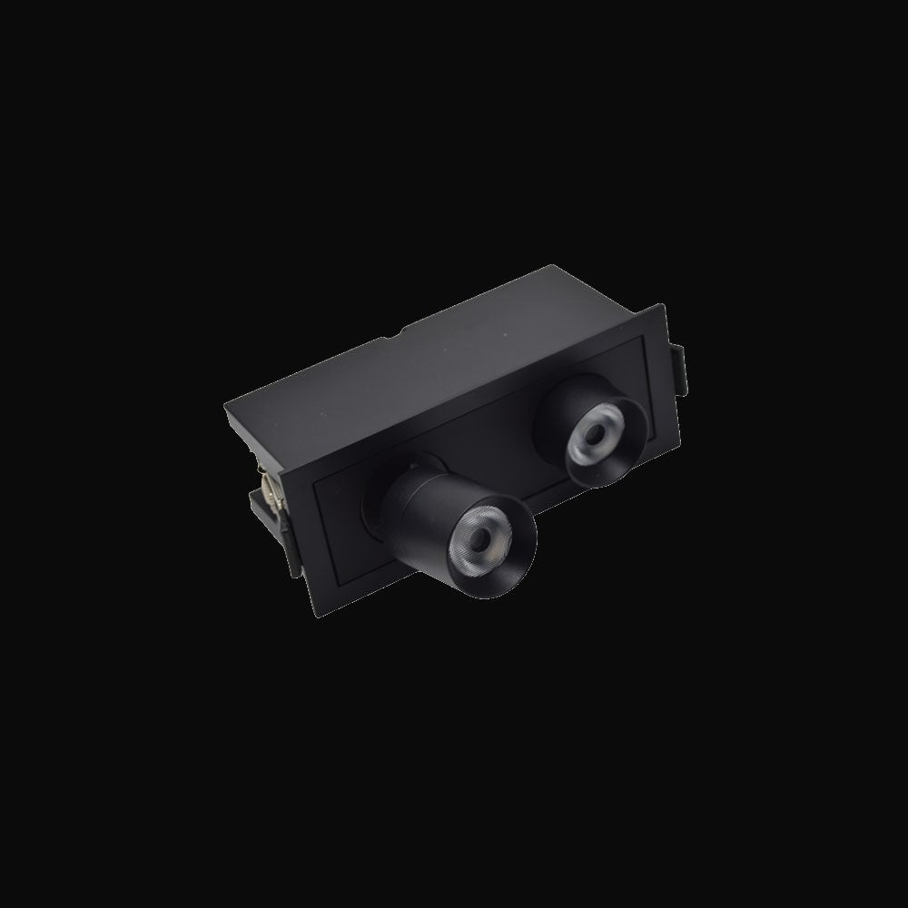 Projecteur linéaire encastré ajustable 3 têtes DEL 6 W, 5CCT, IRC 90, 38°, emplacement mouillé, noir