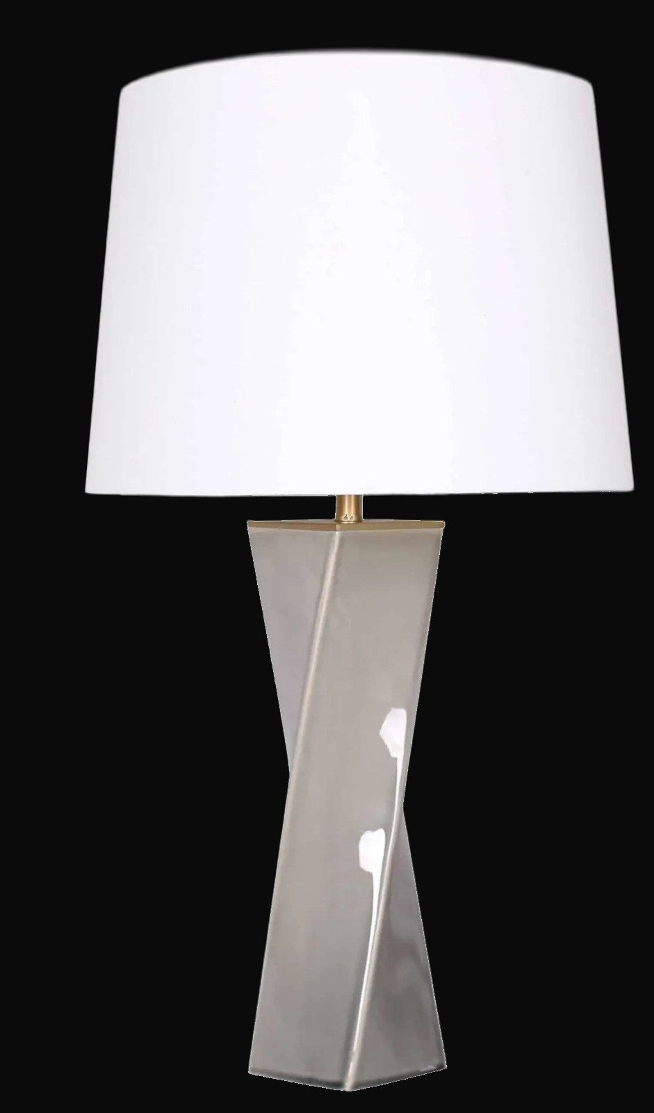 Lampe en céramique 28 po H, grise