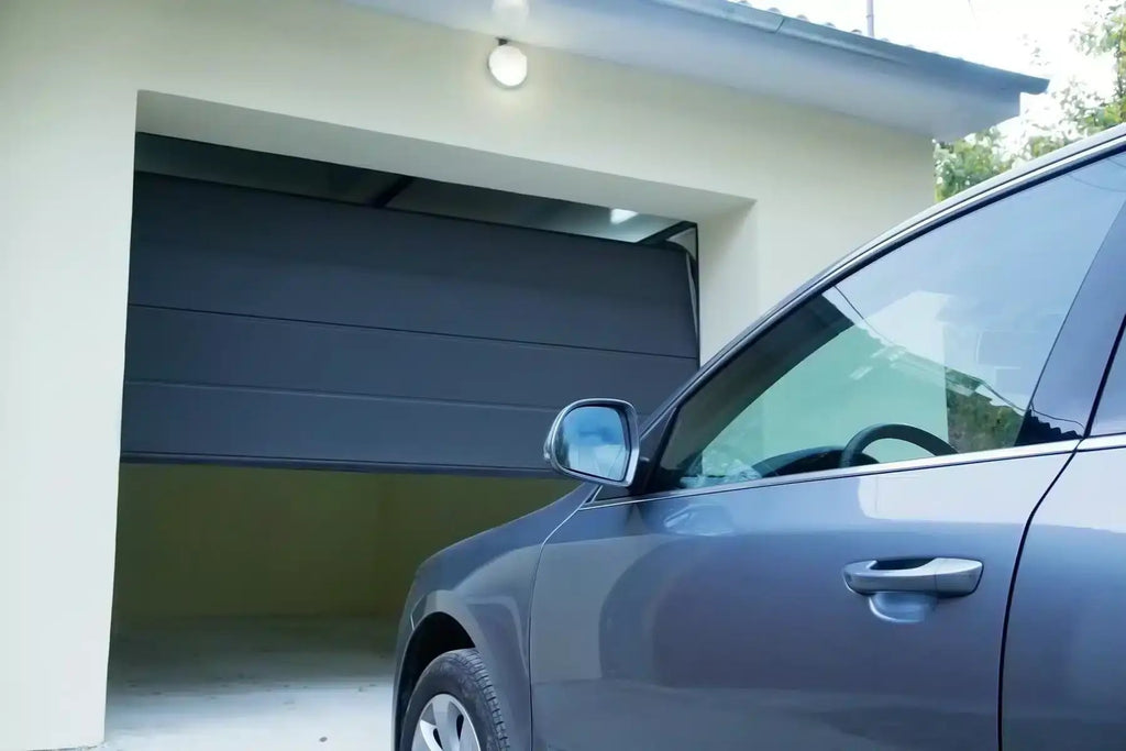 Contrôleur de porte de garage Wi-Fi intelligent – vue 2